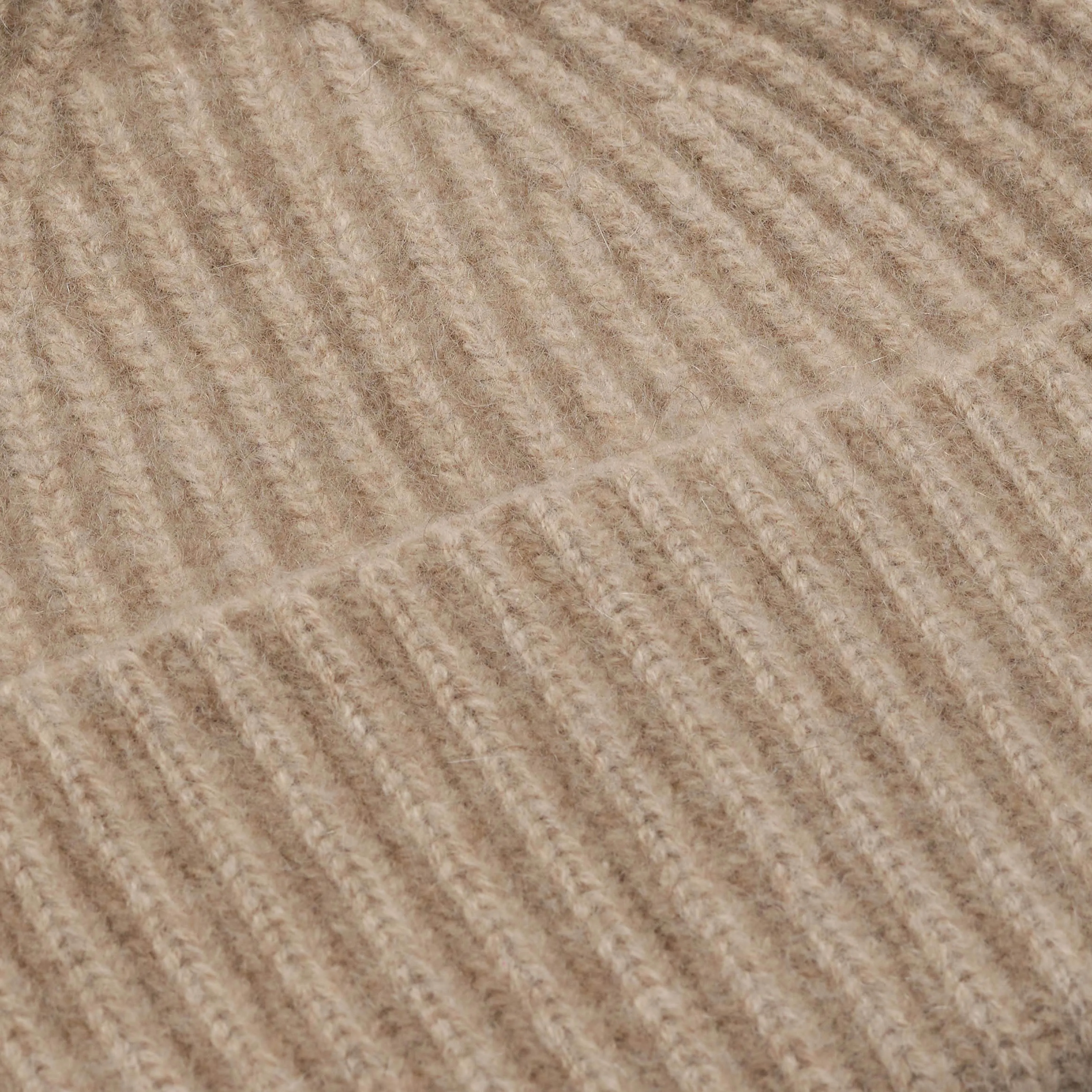 Alba Cashmere Beanie - Dark Beige