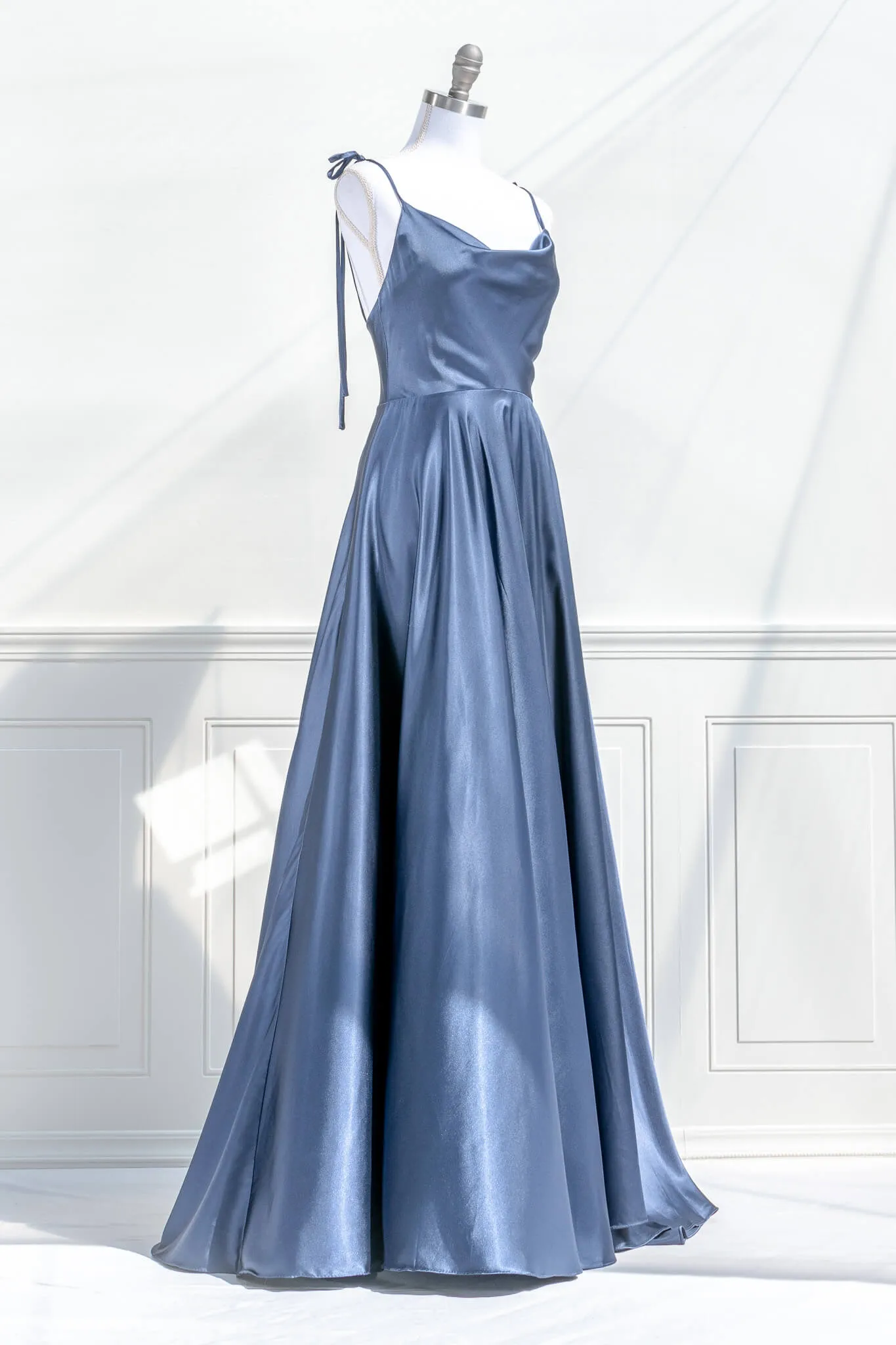 Aphrodite Dress - Navy Blue
