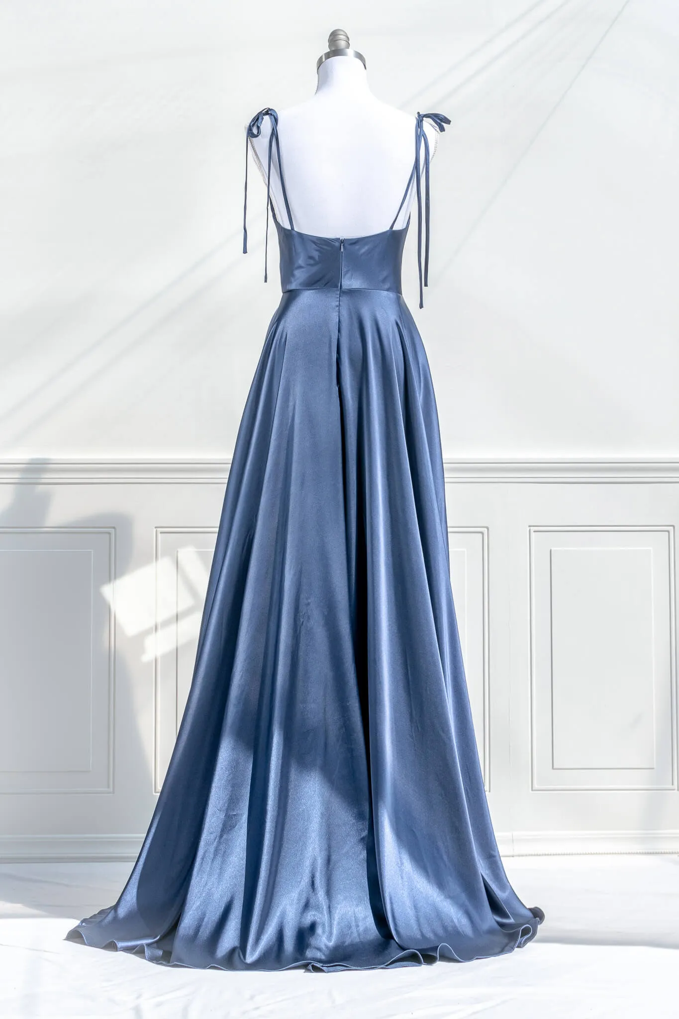 Aphrodite Dress - Navy Blue