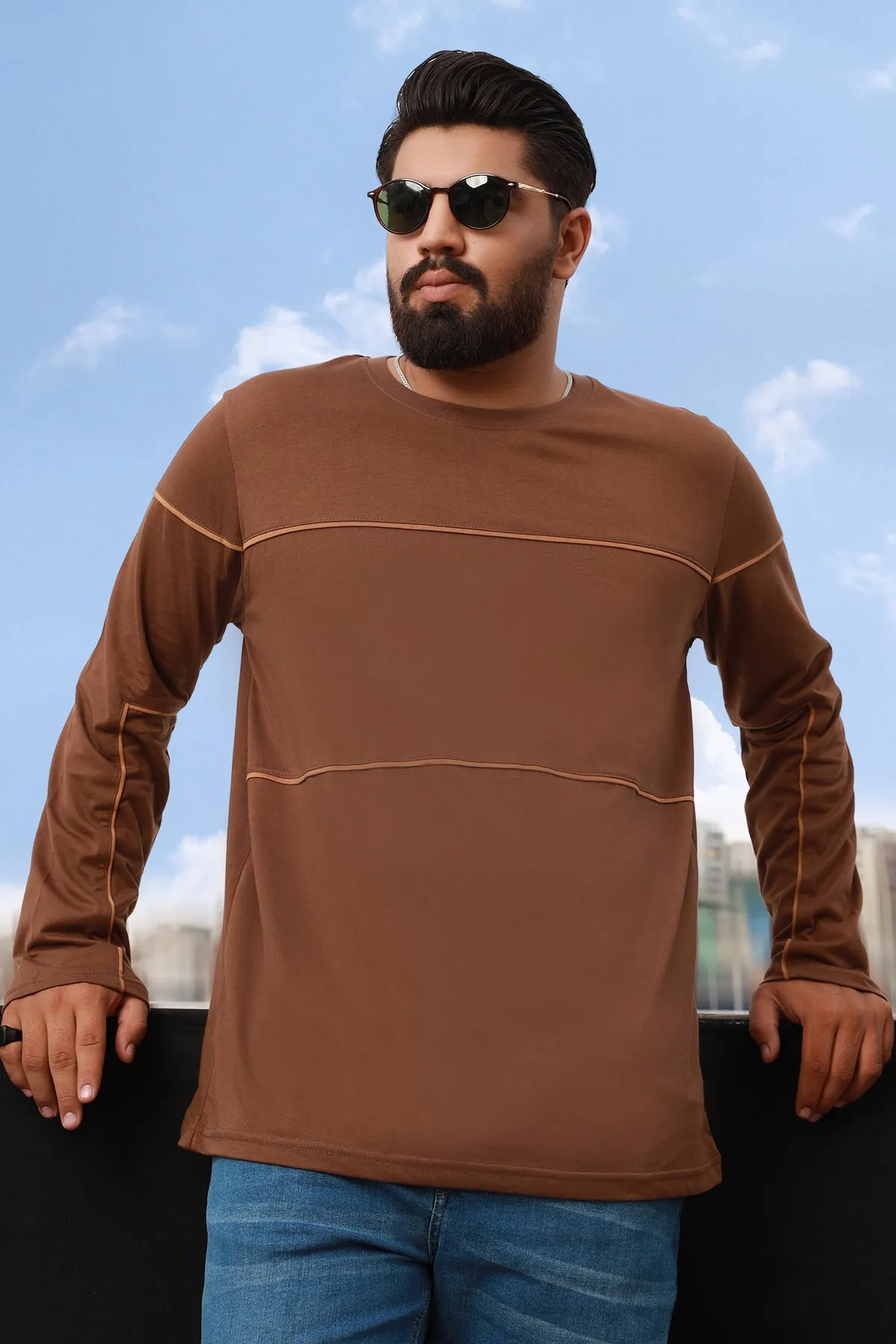Brown Contrast Piping Panel T-Shirt (Plus Size) - W22 - MT0211P