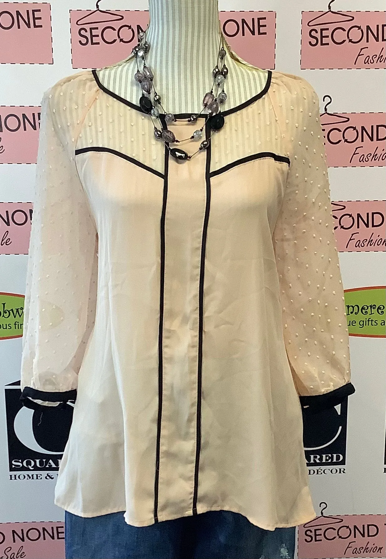 Daniel Rainn Sheer Peach Top (Size L)