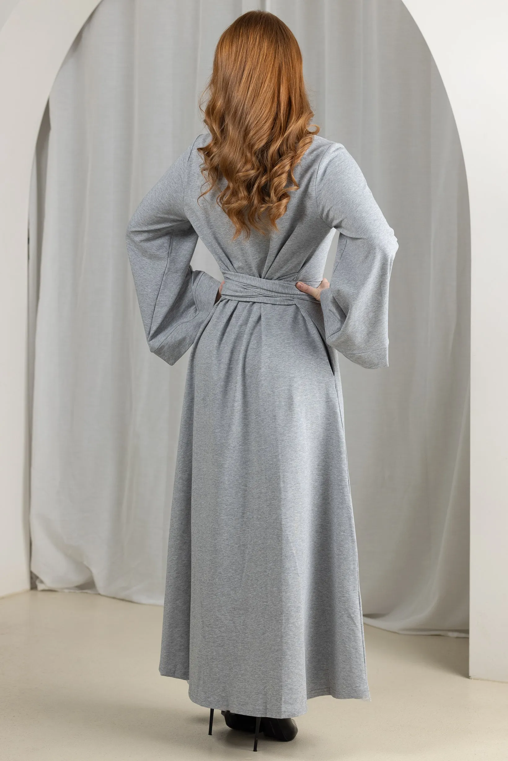 Eminent Megara Waist Tie Abaya