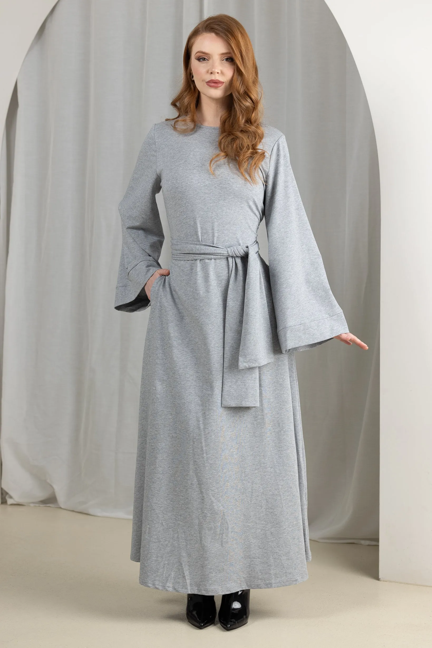 Eminent Megara Waist Tie Abaya