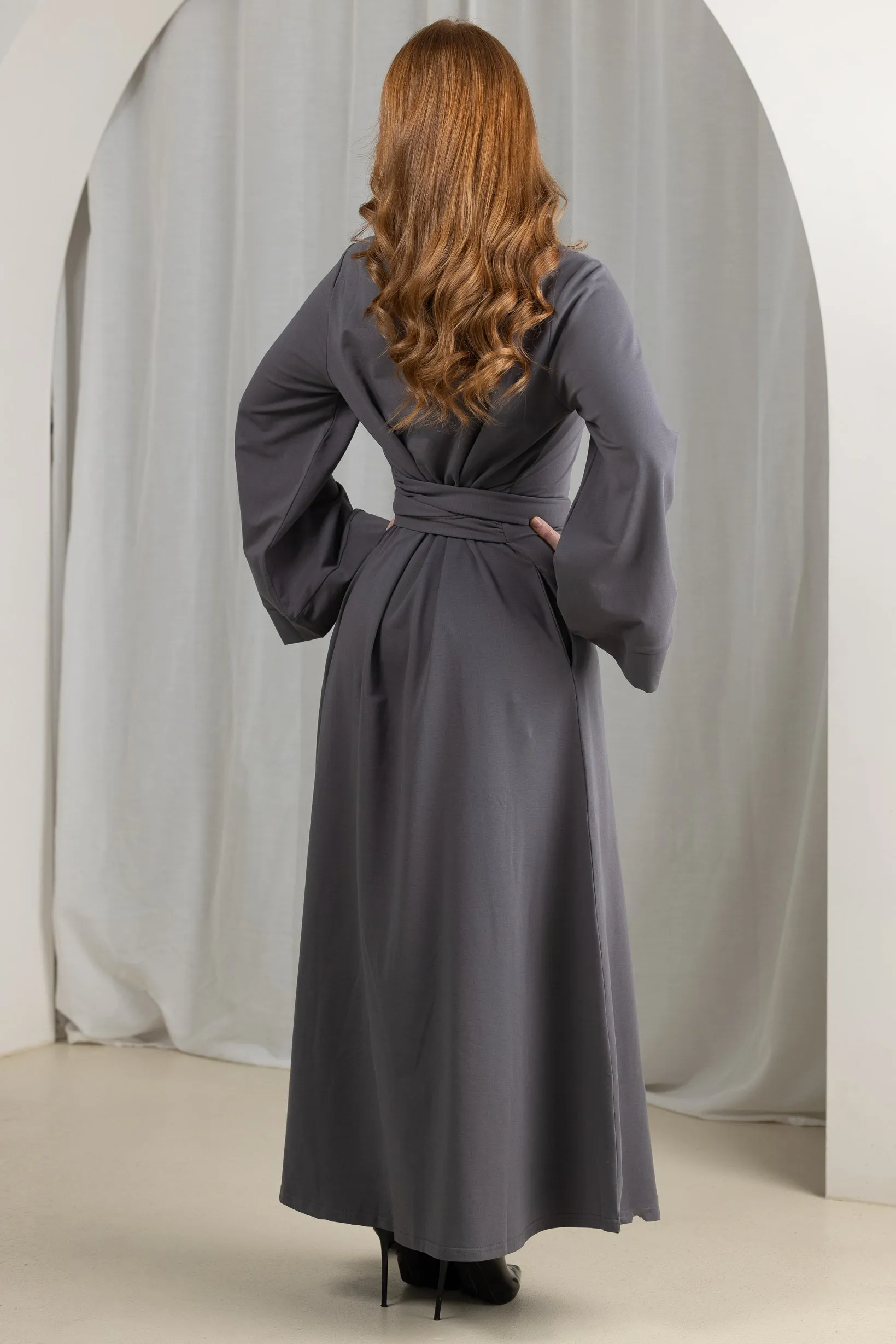 Eminent Megara Waist Tie Abaya