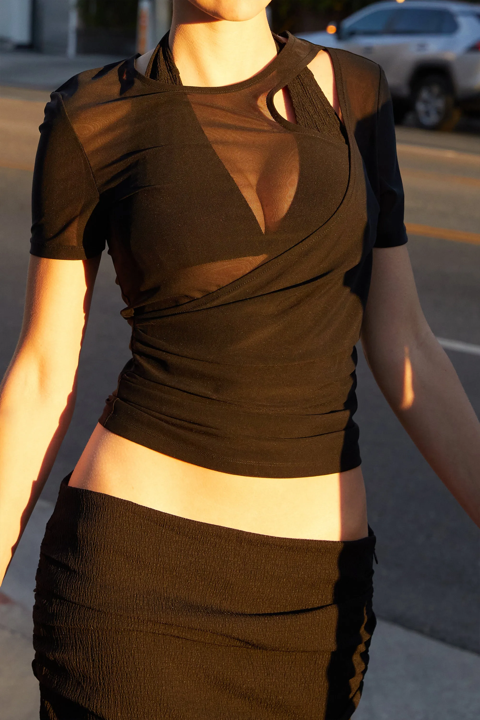 MESH LAYERED TOP