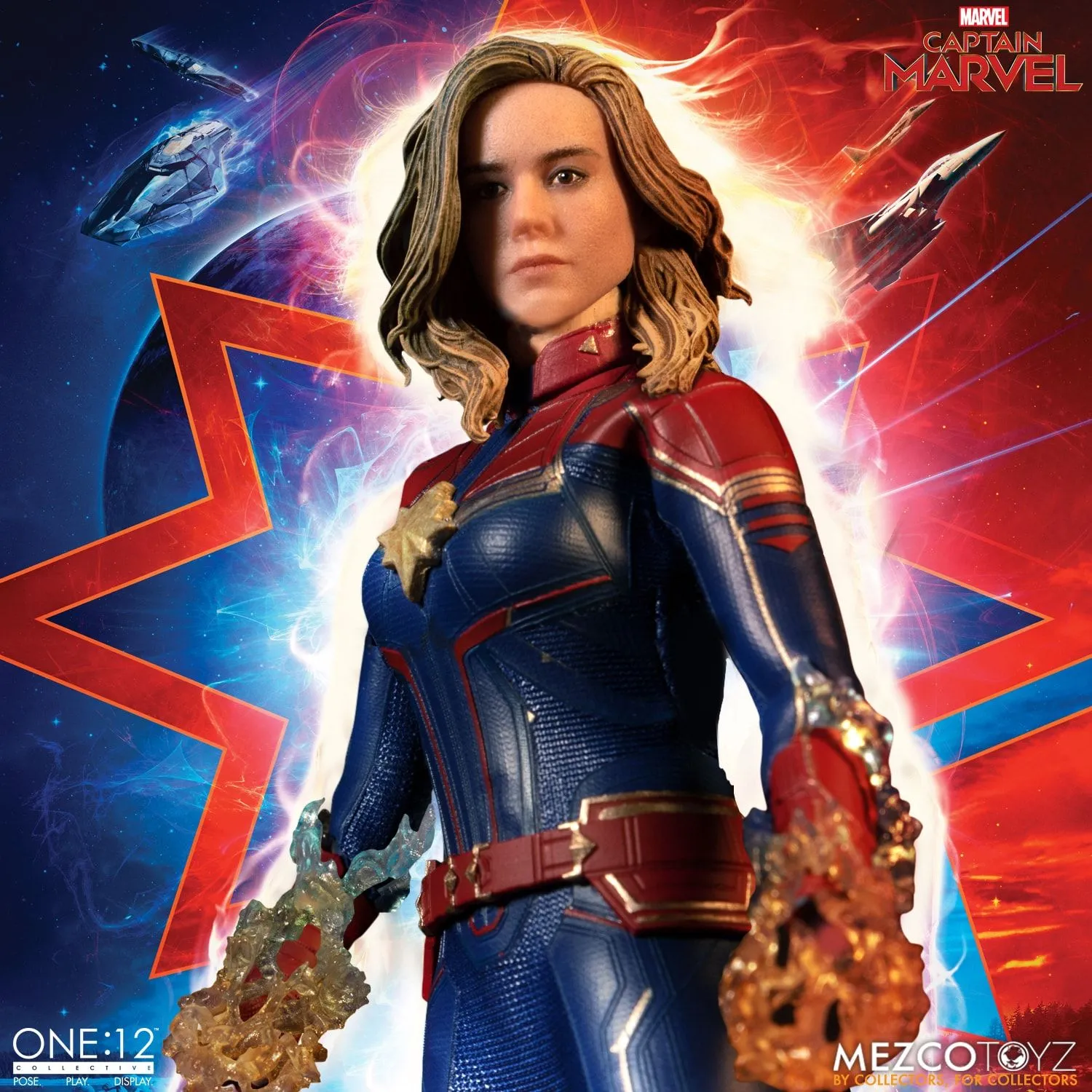 Mezco Toyz Captain Marvel One:12 Action Figure